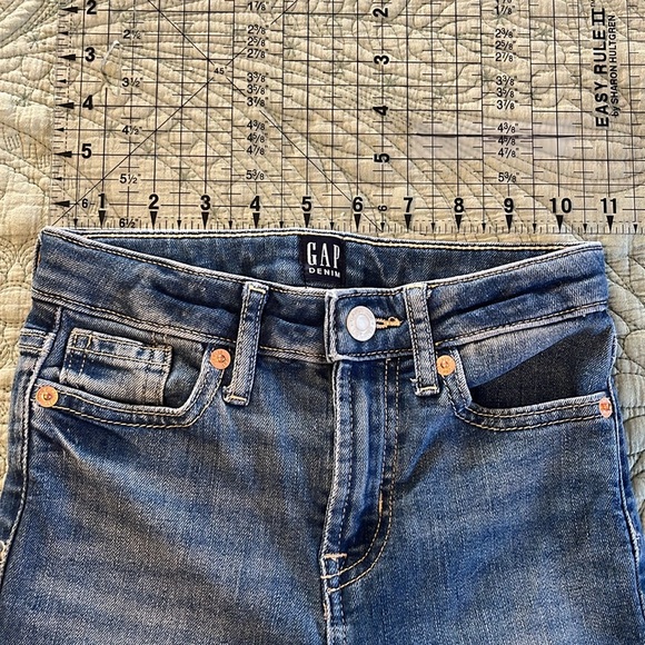 GAP Denim ‘70s Flare Jeans - Girls size 7 - Picture 13 of 14